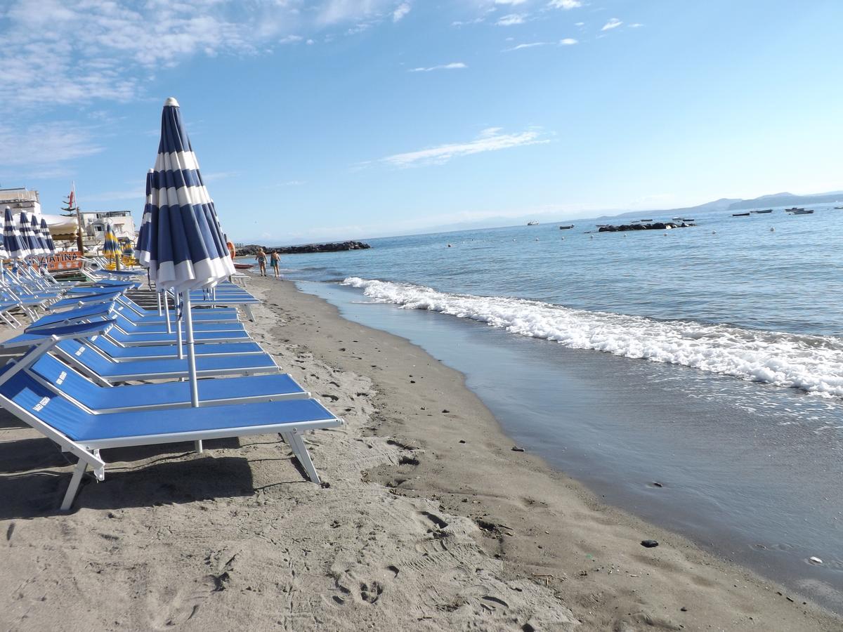 Villa Panoramica - Ischia Ponte Екстериор снимка